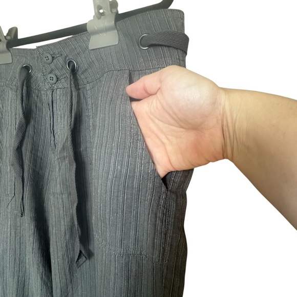 NWT Prana Gray Wide Leg Striped Women's Steph Pants With Pockets & Drawstring - Picture 8 of 13